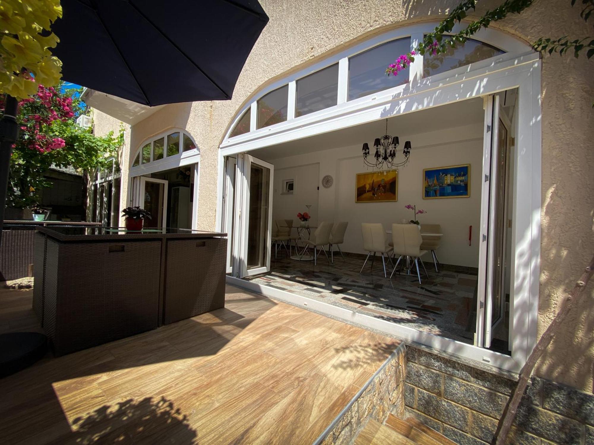 Apartments Happy Island Rab راب المظهر الخارجي الصورة