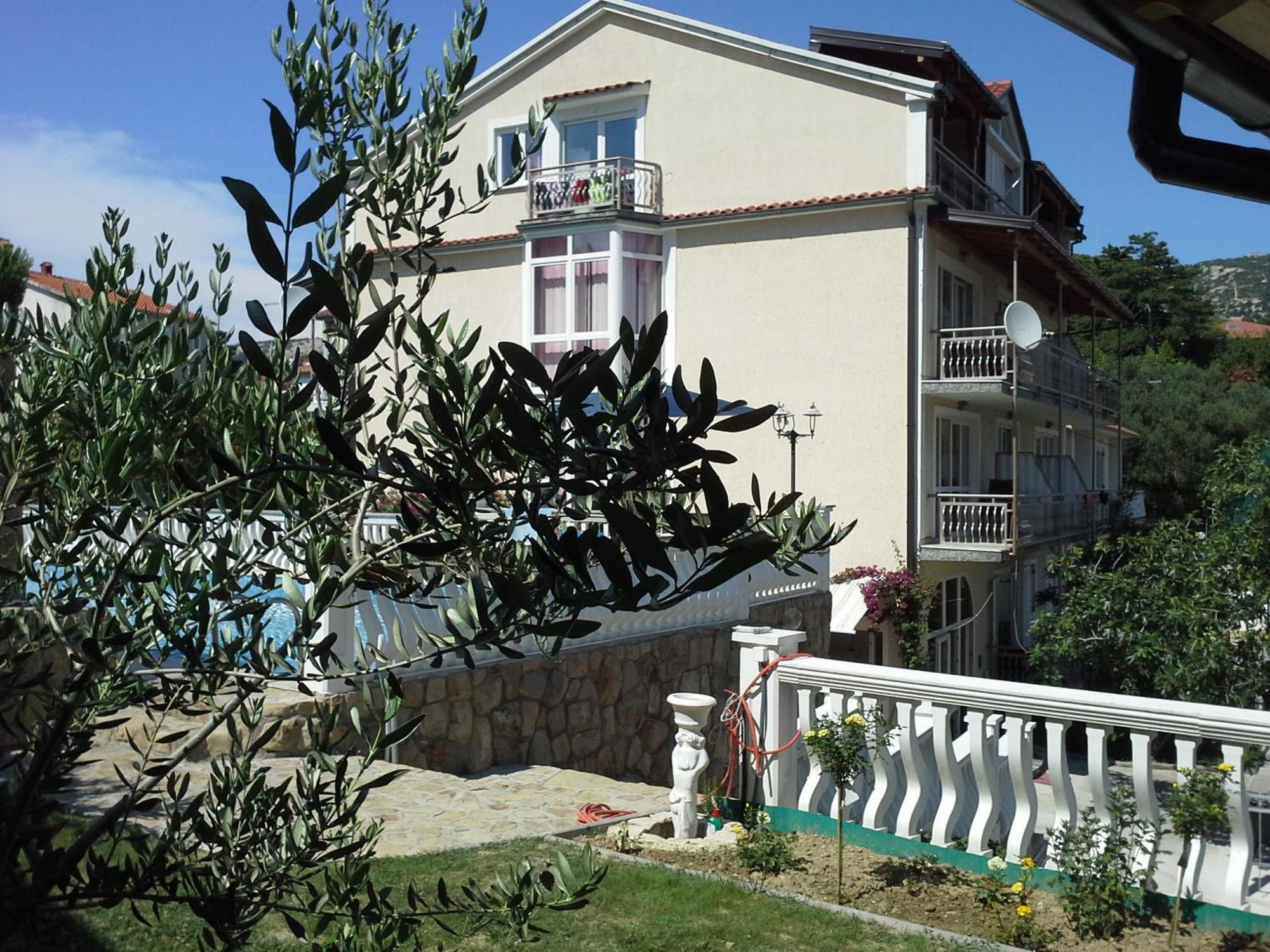 Apartments Happy Island Rab راب المظهر الخارجي الصورة
