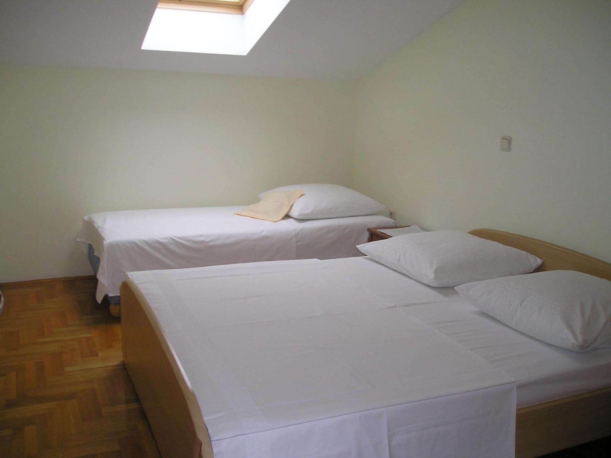 Apartments Happy Island Rab راب الغرفة الصورة